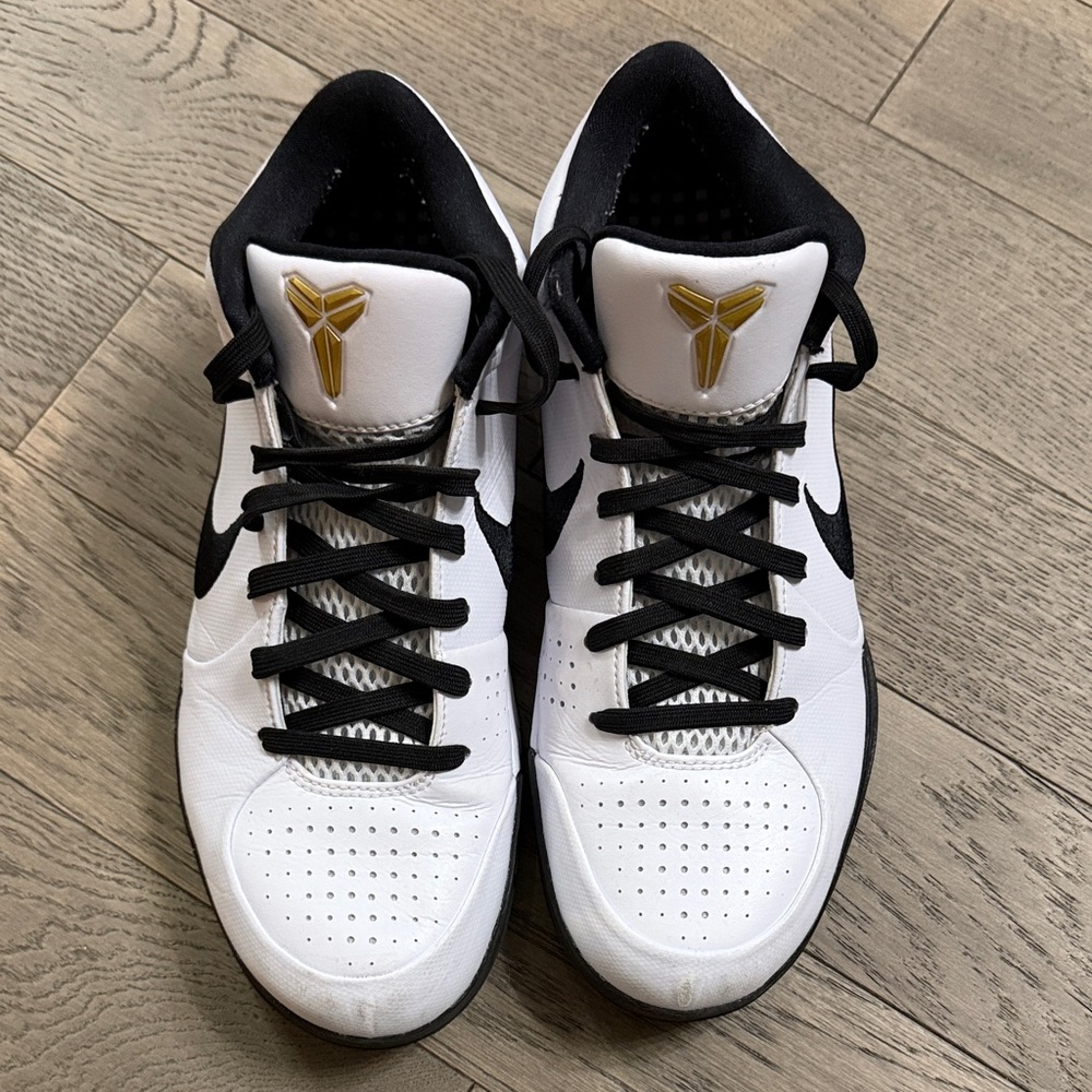 Kobe 4 Mambacitas